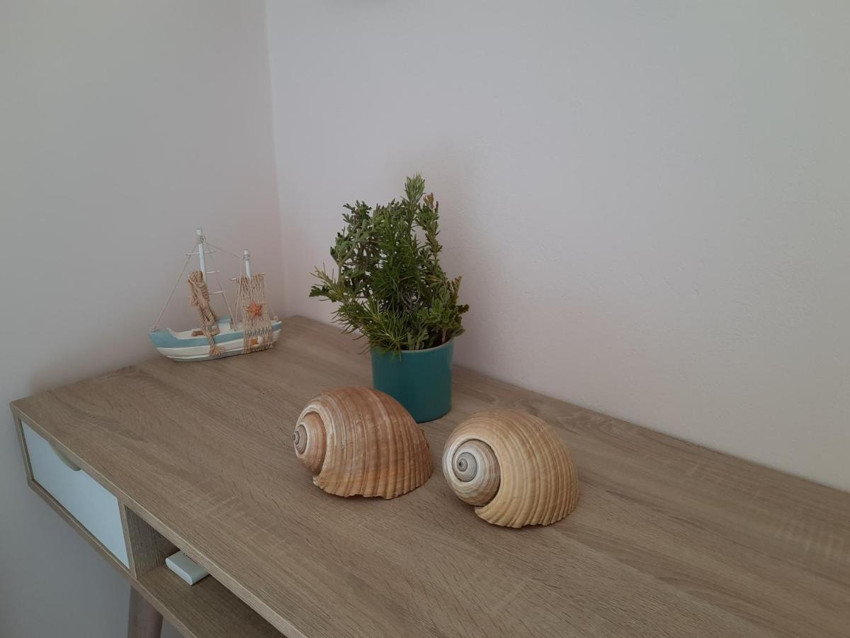 Freesia Grand Sea View Residence Svoronata Bagian luar foto