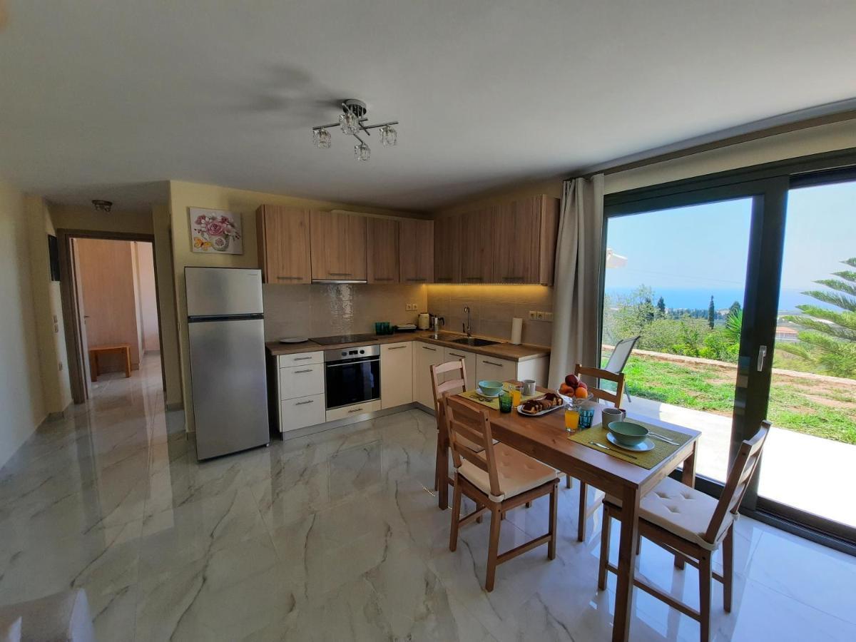 Freesia Grand Sea View Residence Svoronata Bagian luar foto