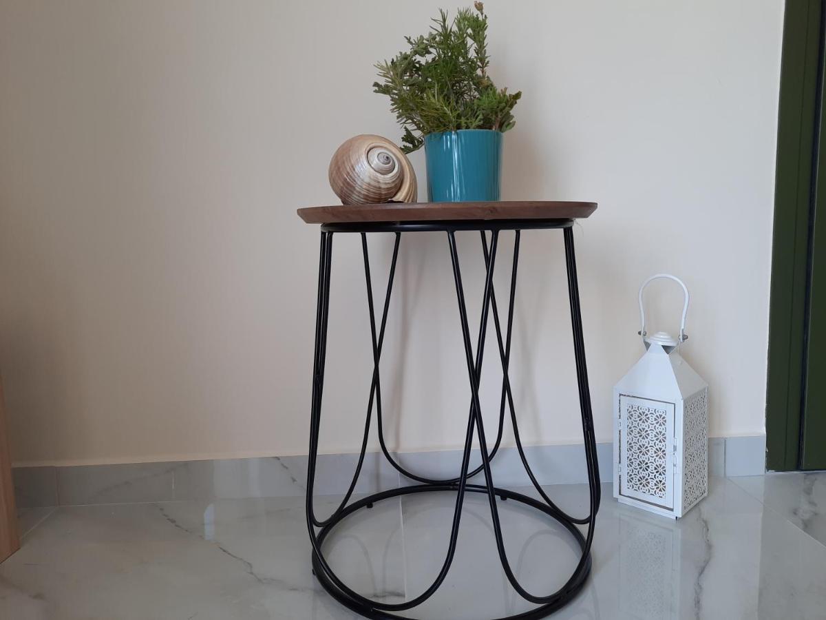 Freesia Grand Sea View Residence Svoronata Bagian luar foto