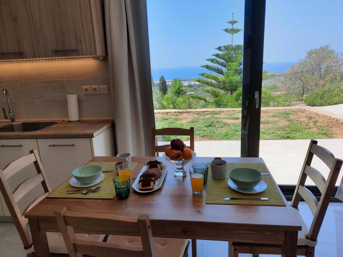 Freesia Grand Sea View Residence Svoronata Bagian luar foto
