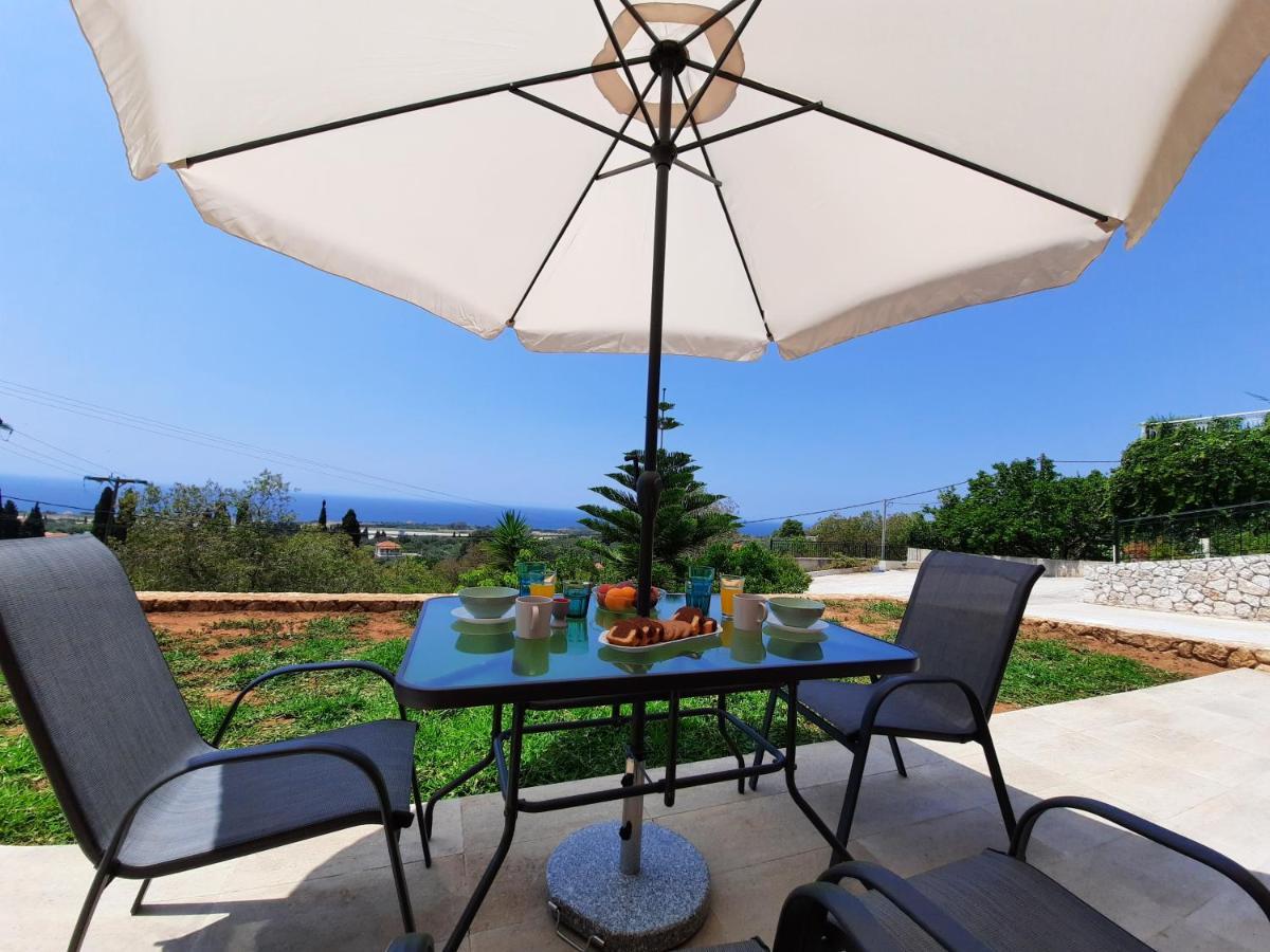 Freesia Grand Sea View Residence Svoronata Bagian luar foto